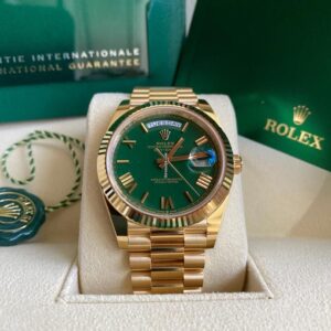 Rolex Day-Date 40 en Or Jaune - Cadran Vert Émeraude
